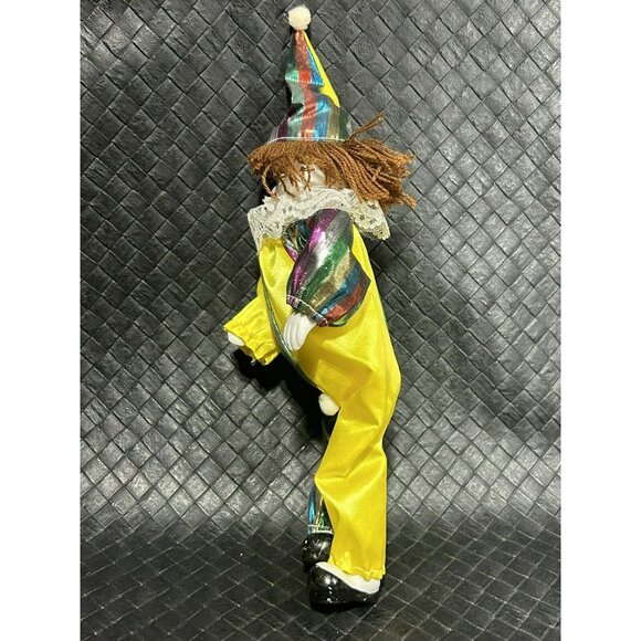 Collectible Circus Clown Doll Porcelain ARTMARK Chicago Ltd Grannycore - Picture 3 of 10